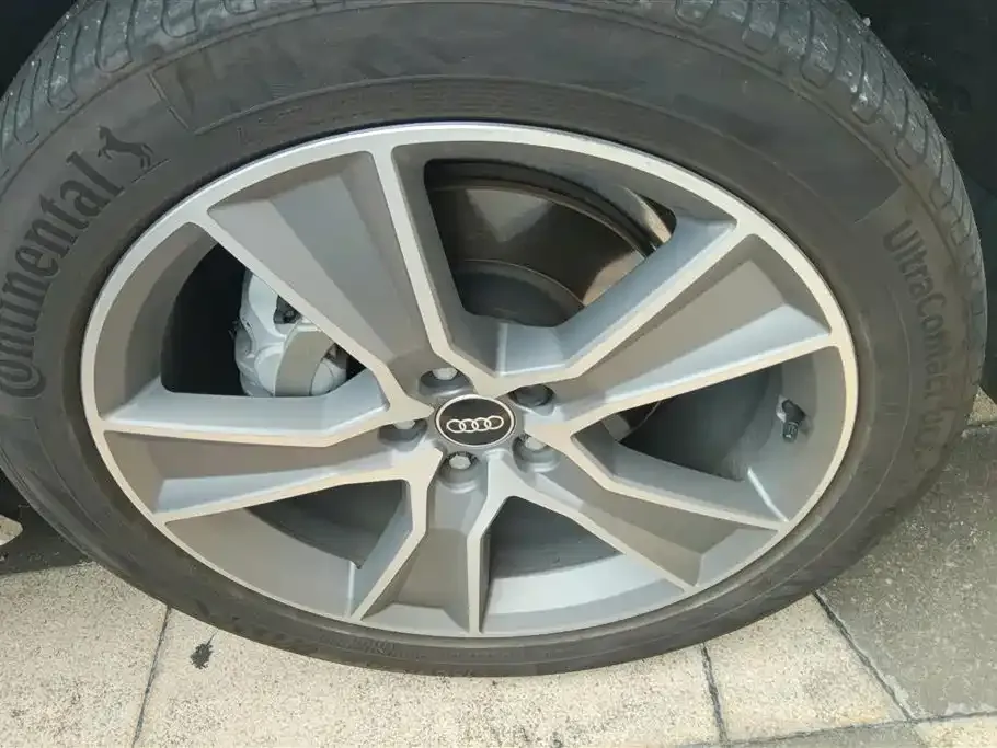 Audi Q5L 2022 из CN, фото 10