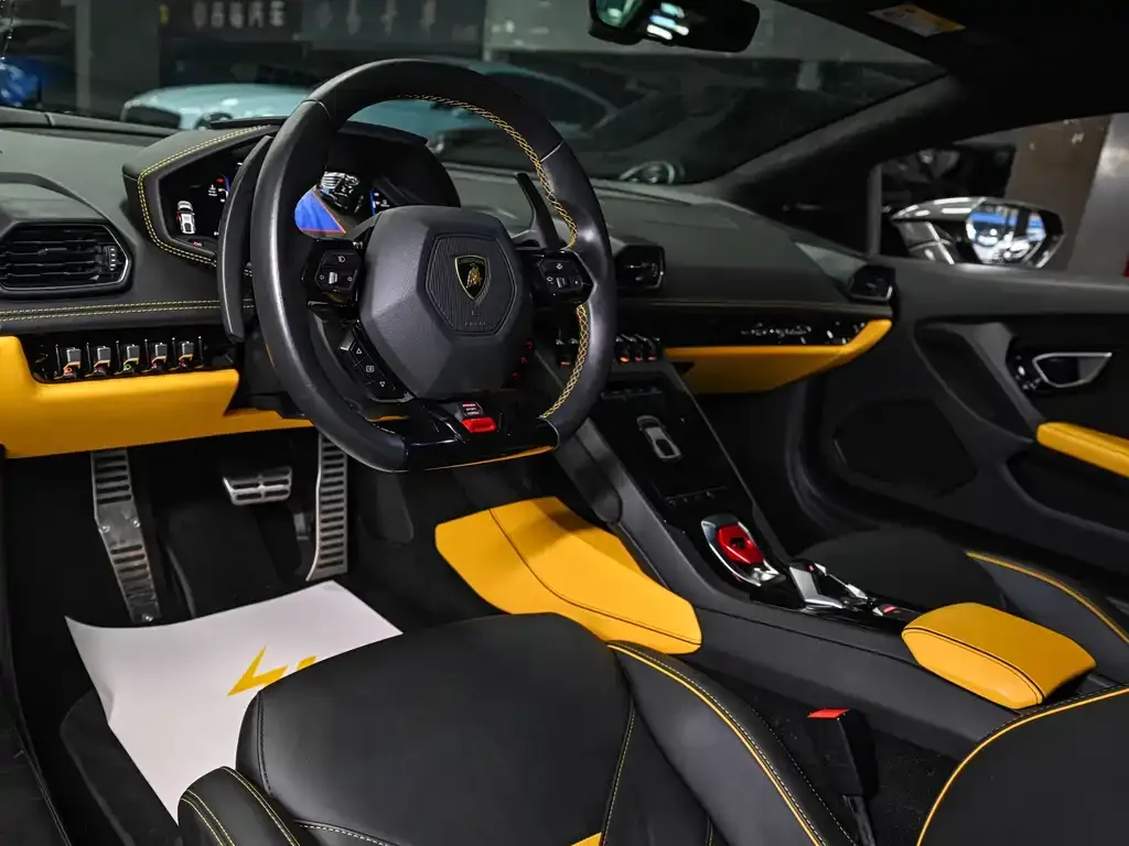 Lamborghini Huracan — фото 7