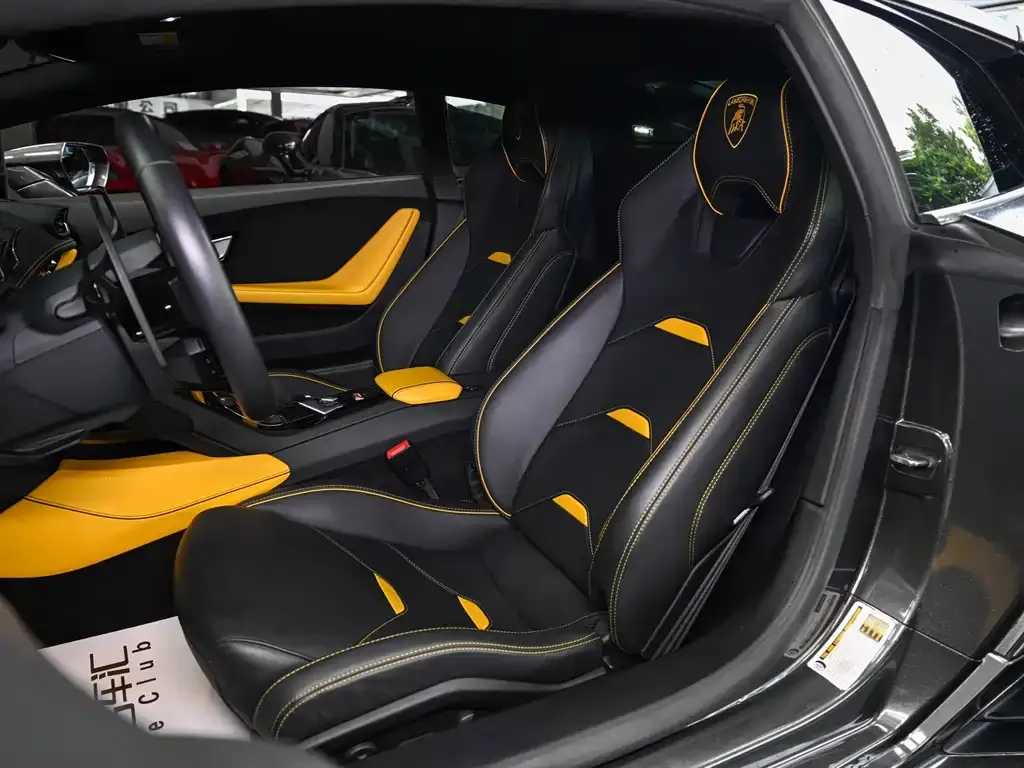 Lamborghini Huracan — фото 6