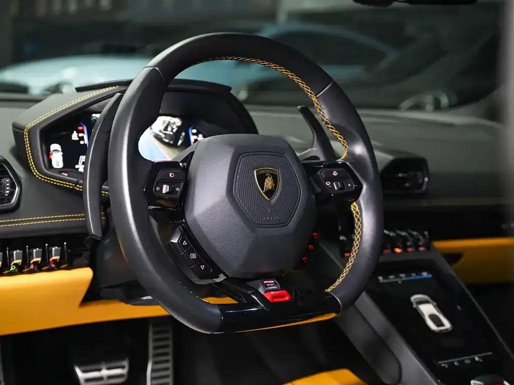 Lamborghini Huracan — фото 9