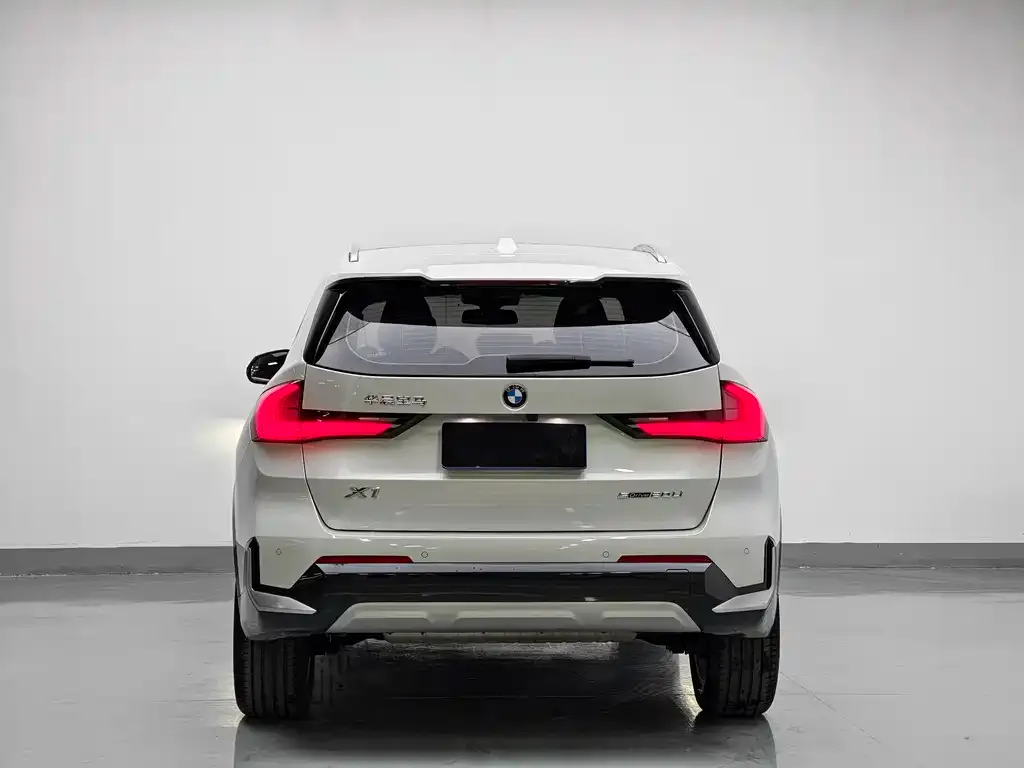 BMW X1 — фото 3