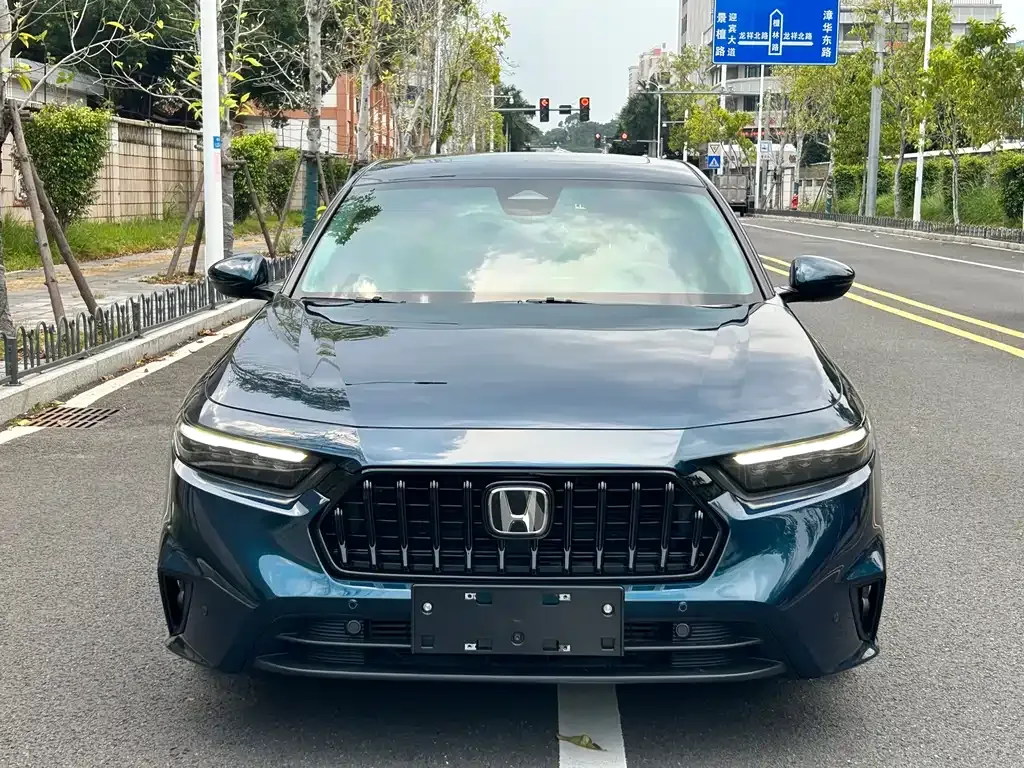 Honda Inspire 2023 из CN, фото 8