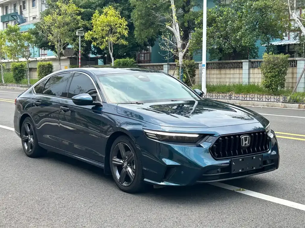 Honda Inspire 2023 из CN, фото 9