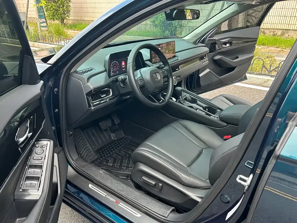 Honda Inspire 2023 из CN, фото 4