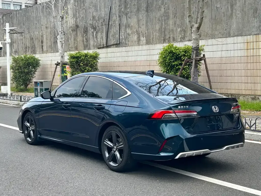 Honda Inspire 2023 из CN, фото 5