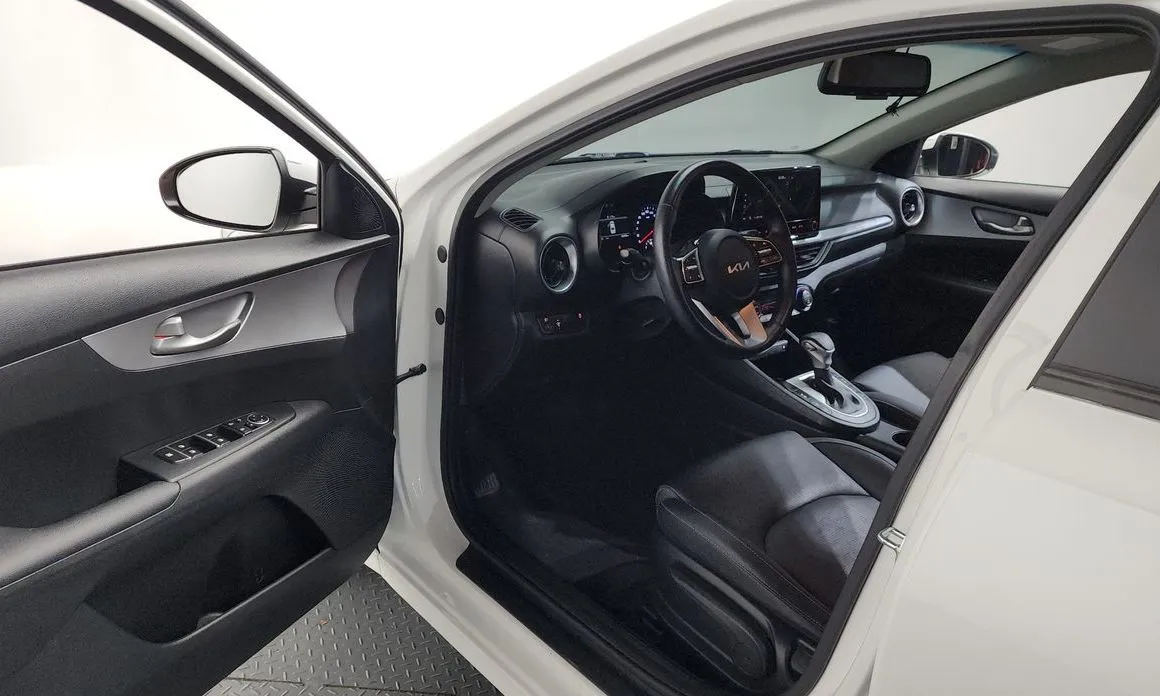 Kia K3 2022 из KR, фото 9