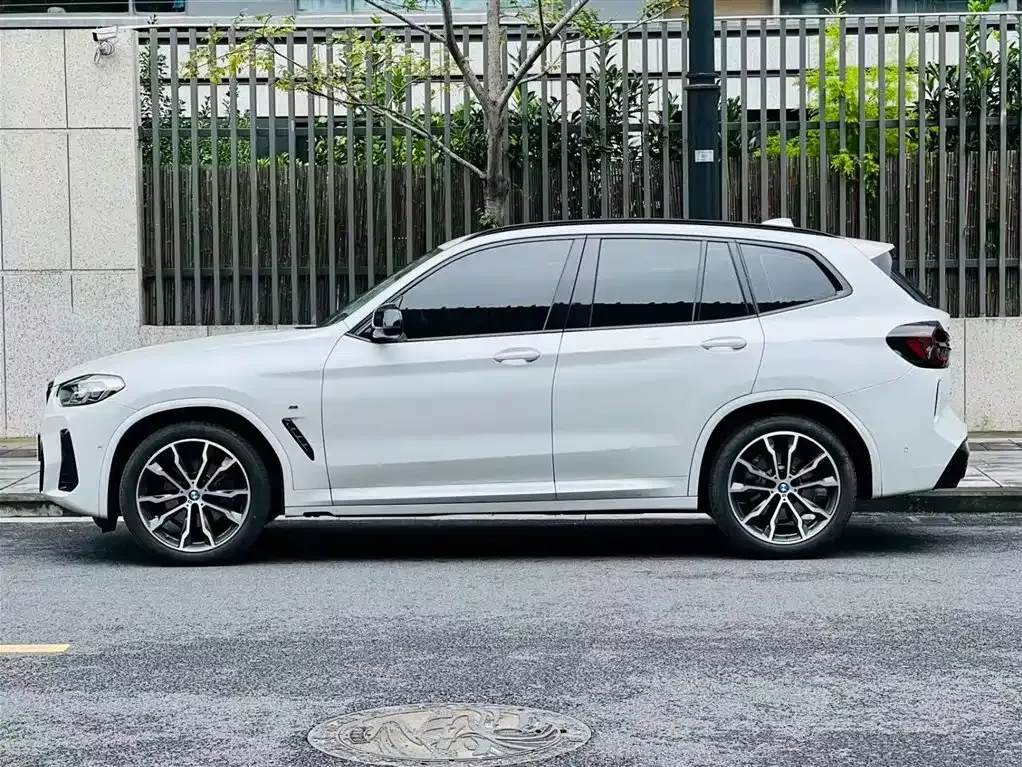BMW X3 — фото 10