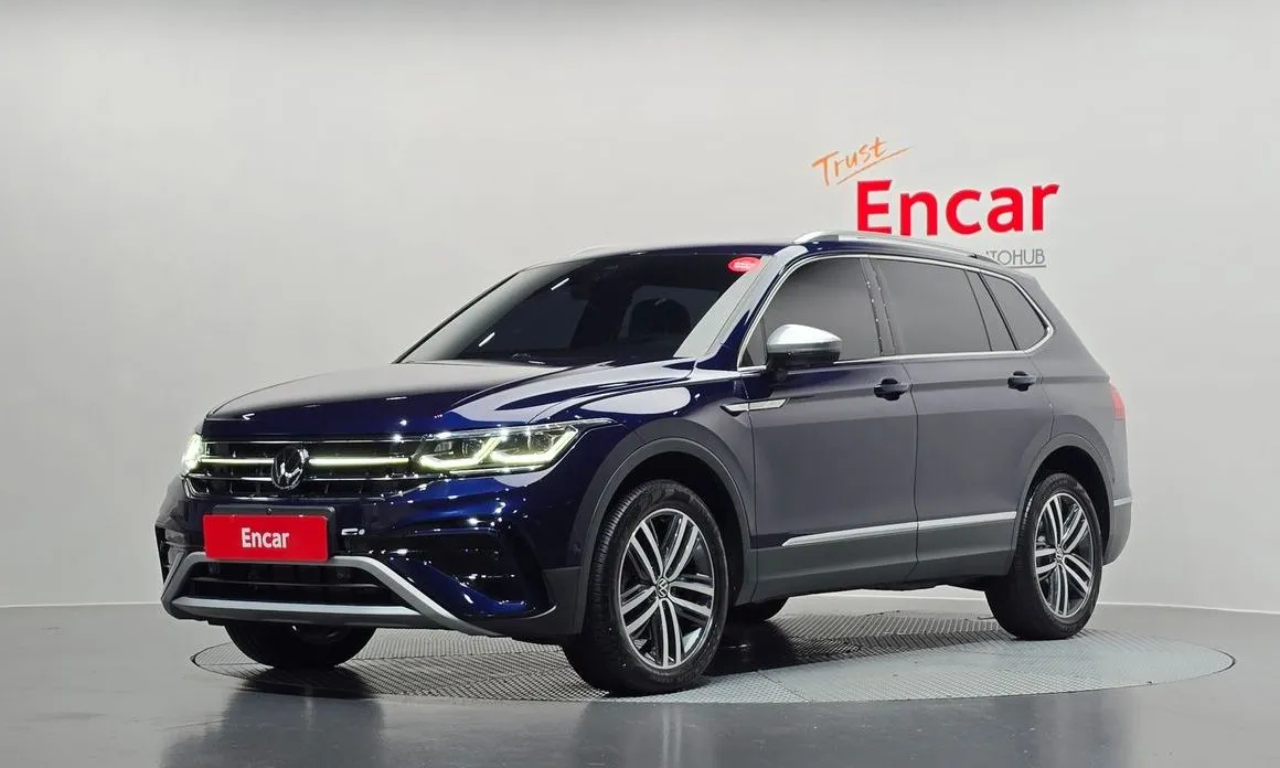 Volkswagen Tiguan — фото 1