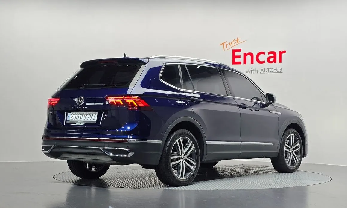 Volkswagen Tiguan — фото 4