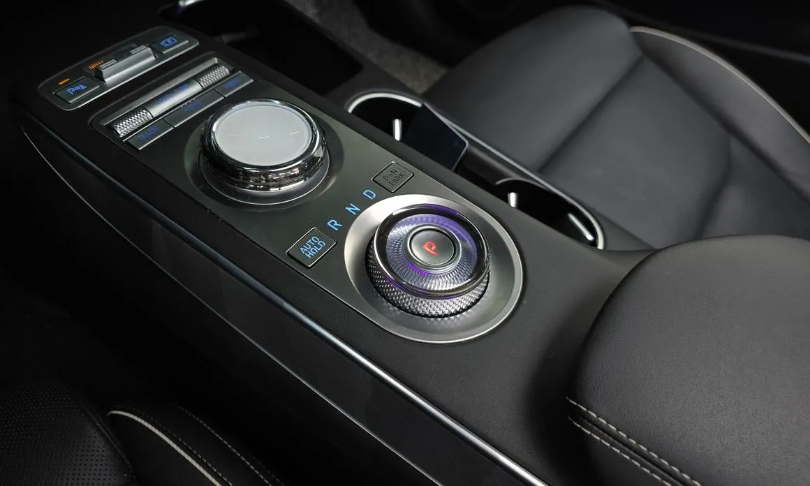 Genesis GV70 2022 из KR, фото 2