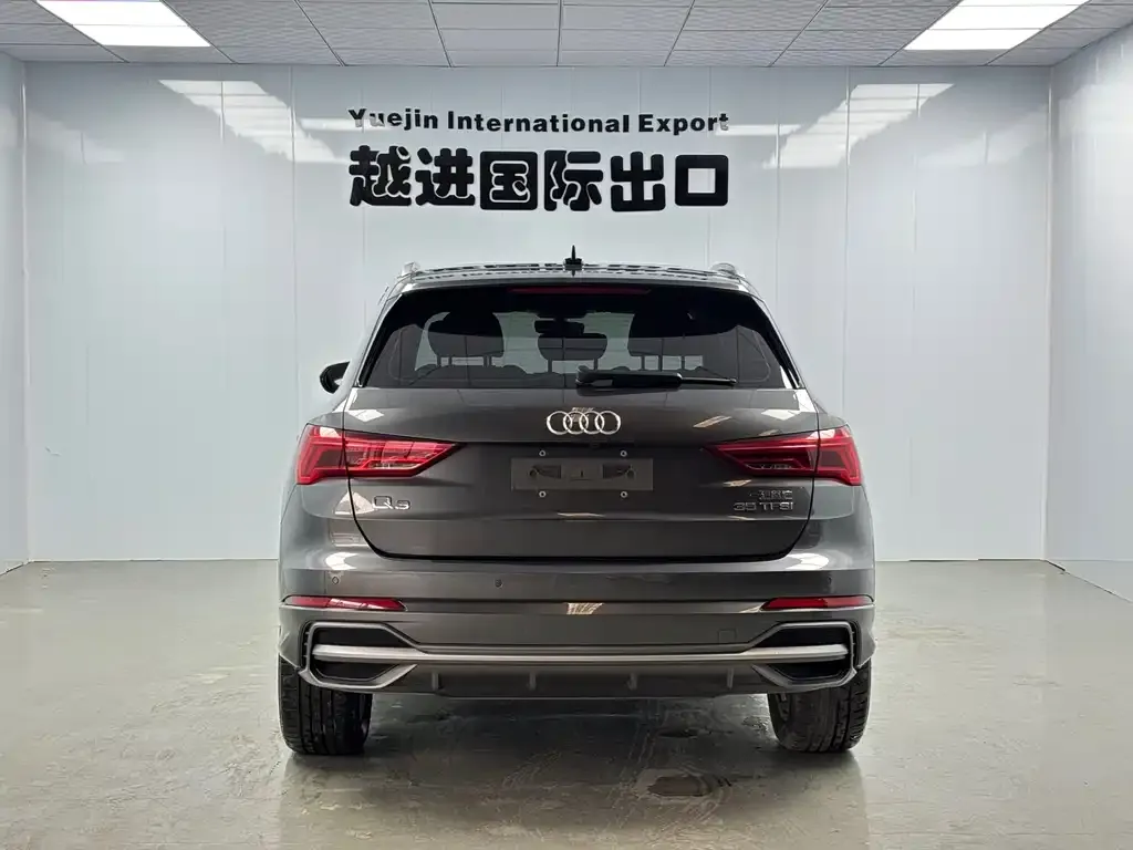 Audi Q3 — фото 2