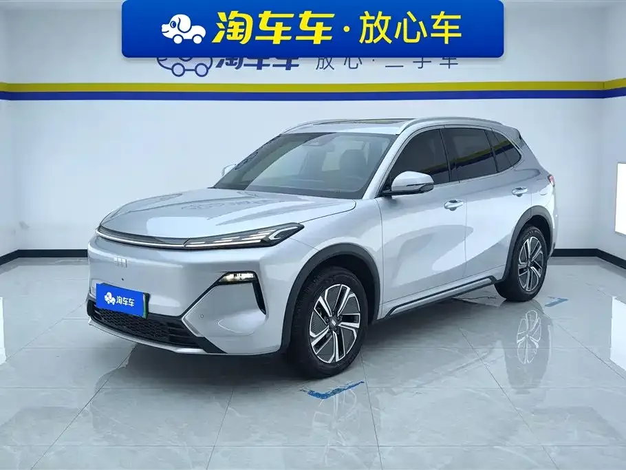 Geely Galaxy Xingjian 7 — фото 1