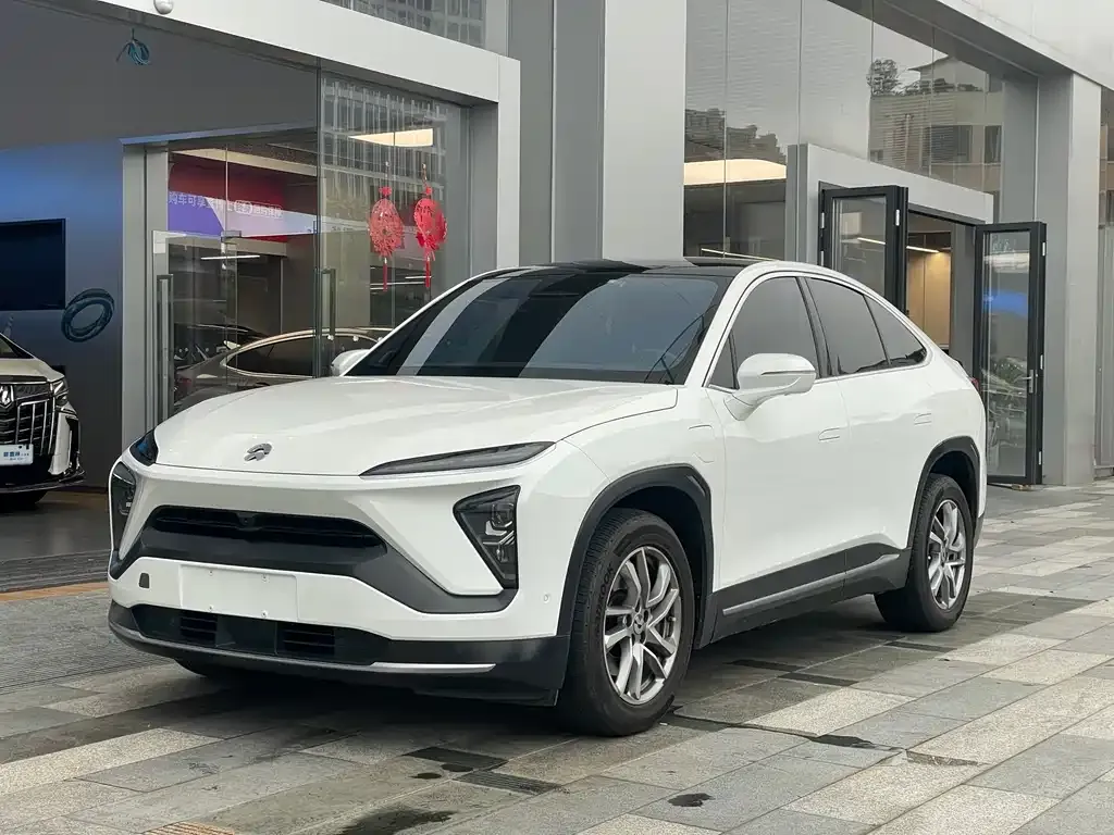 NIO EC6