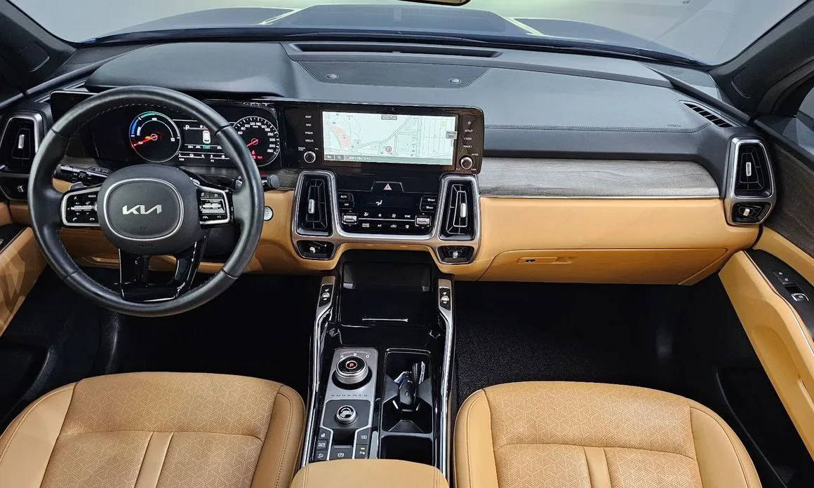 Kia Sorento — фото 9