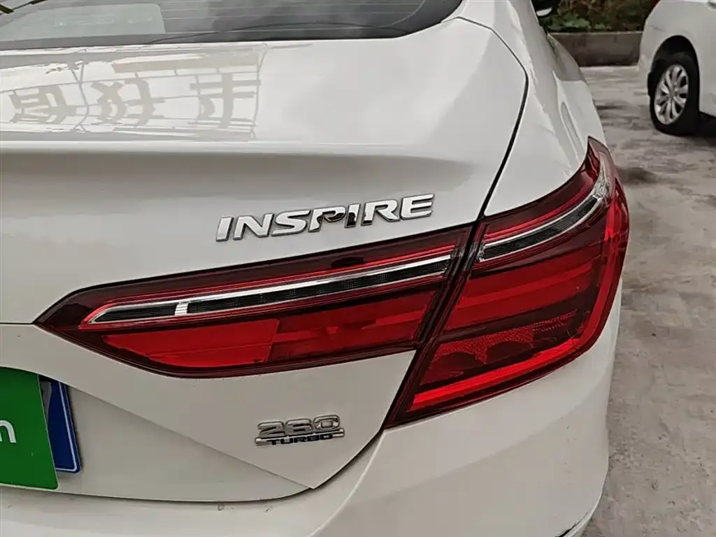 Honda Inspire — фото 8