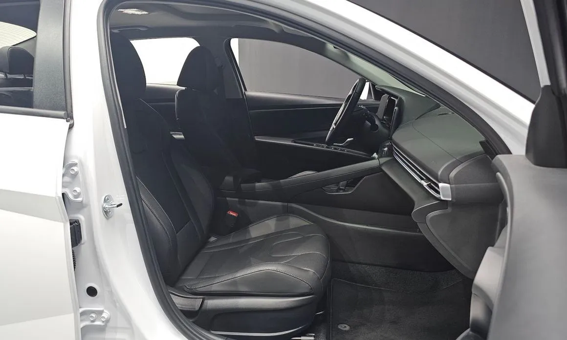 Hyundai AVANTE 2026 из KR, фото 4