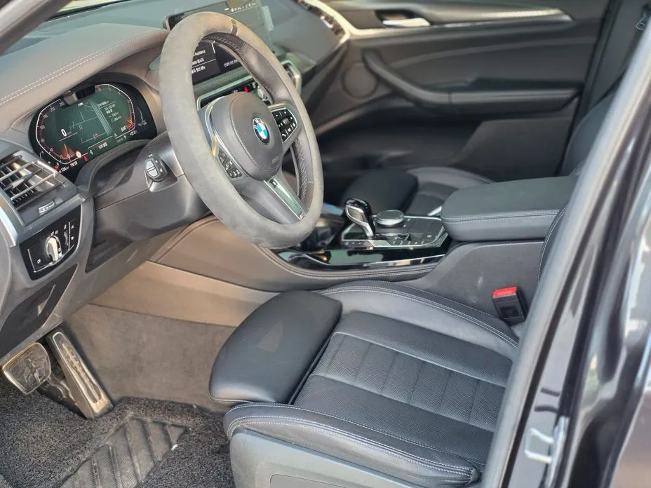 BMW X4 2024 из KR, фото 10