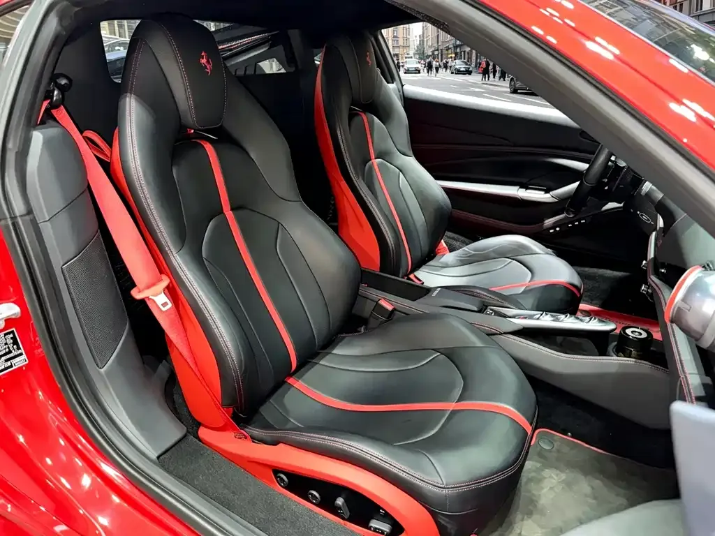 Ferrari F8 — фото 8