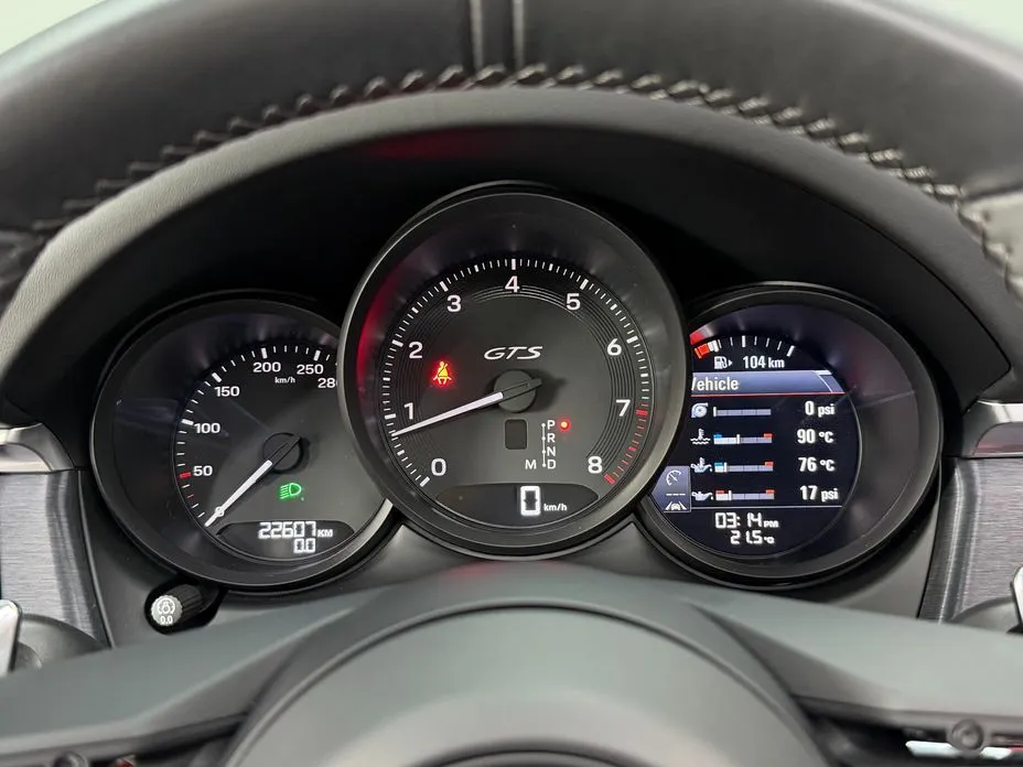 Porsche Macan 2022 из KR, фото 7