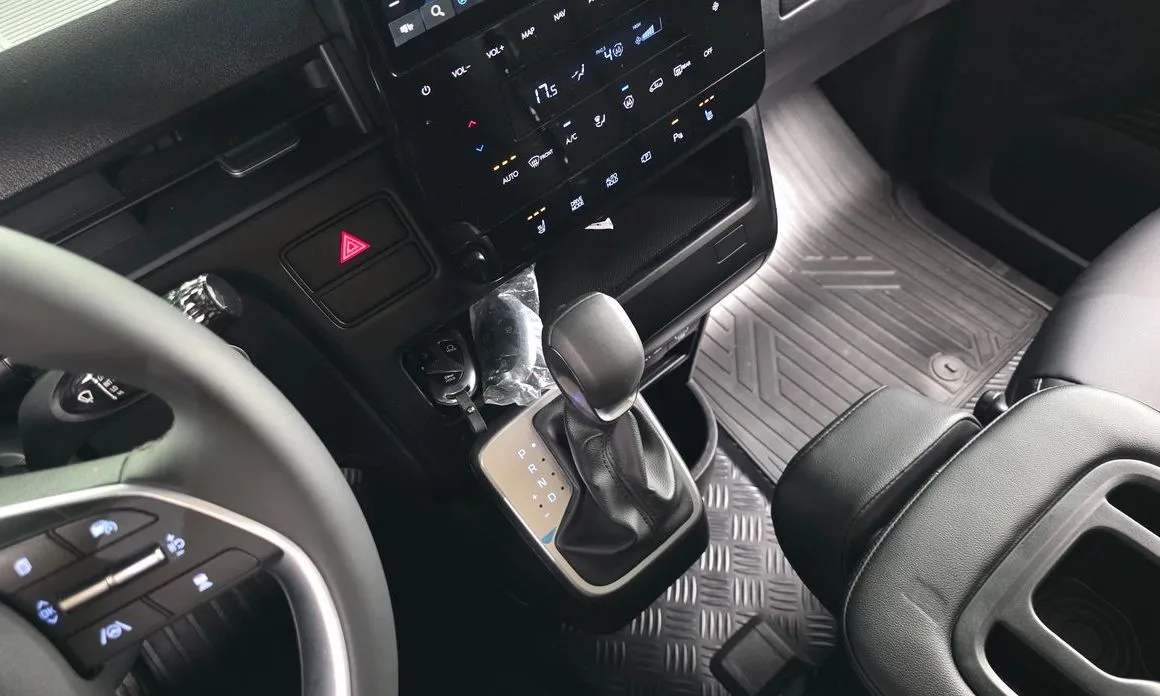 Hyundai Staria — фото 3