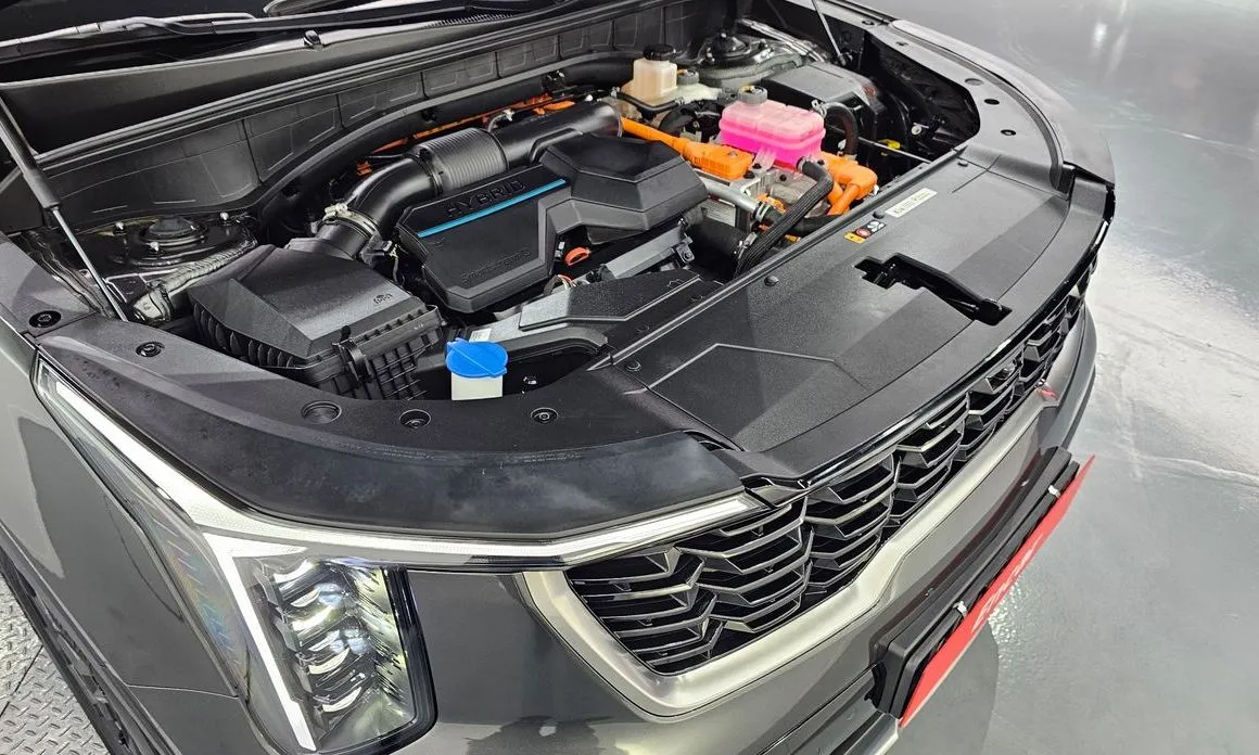 Kia Sorento — фото 10