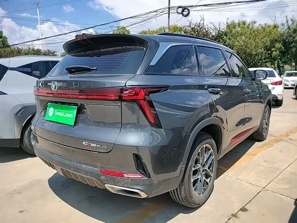 Changan CS75PLUS — фото 3