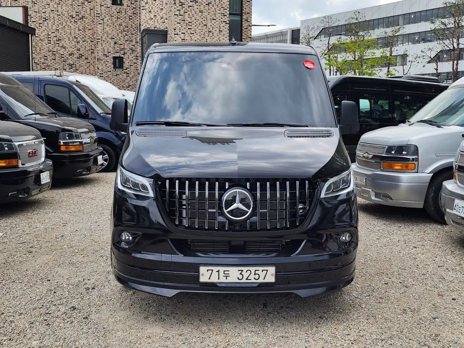 Mercedes-Benz Sprinter 2021 из KR, фото 2