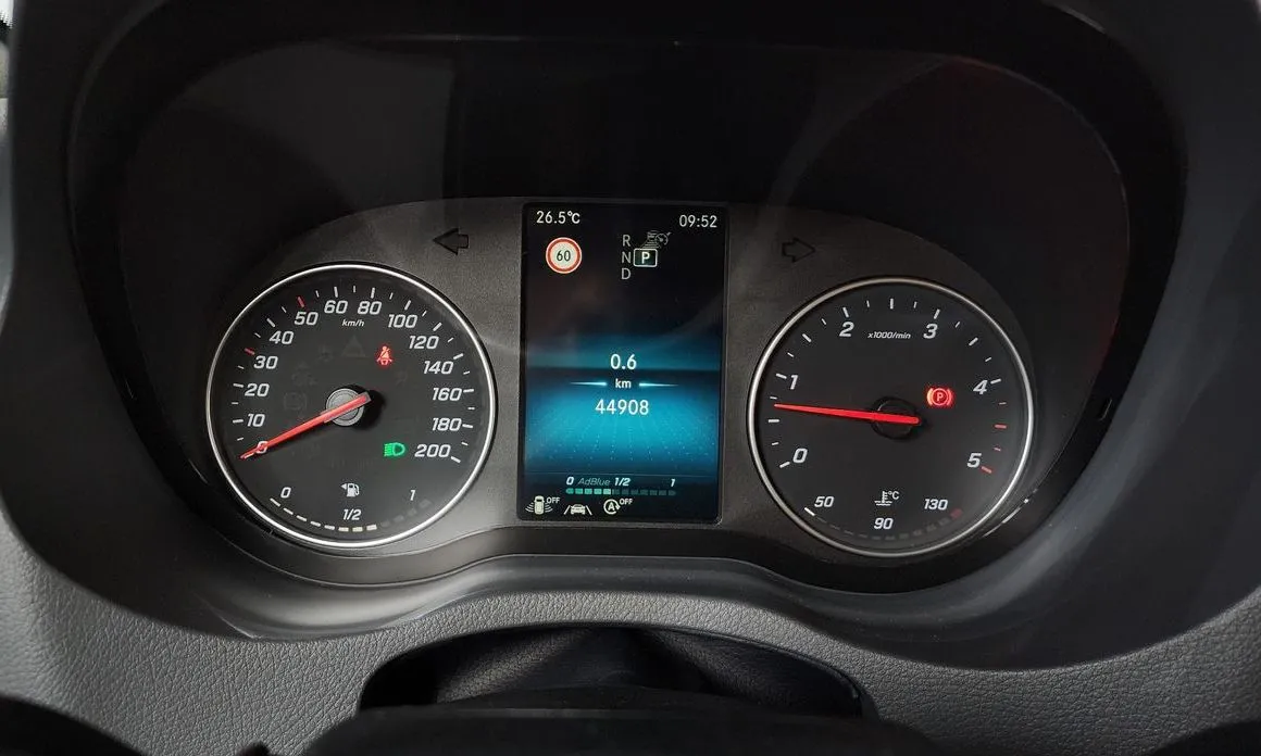 Mercedes-Benz Sprinter 2021 из KR, фото 10