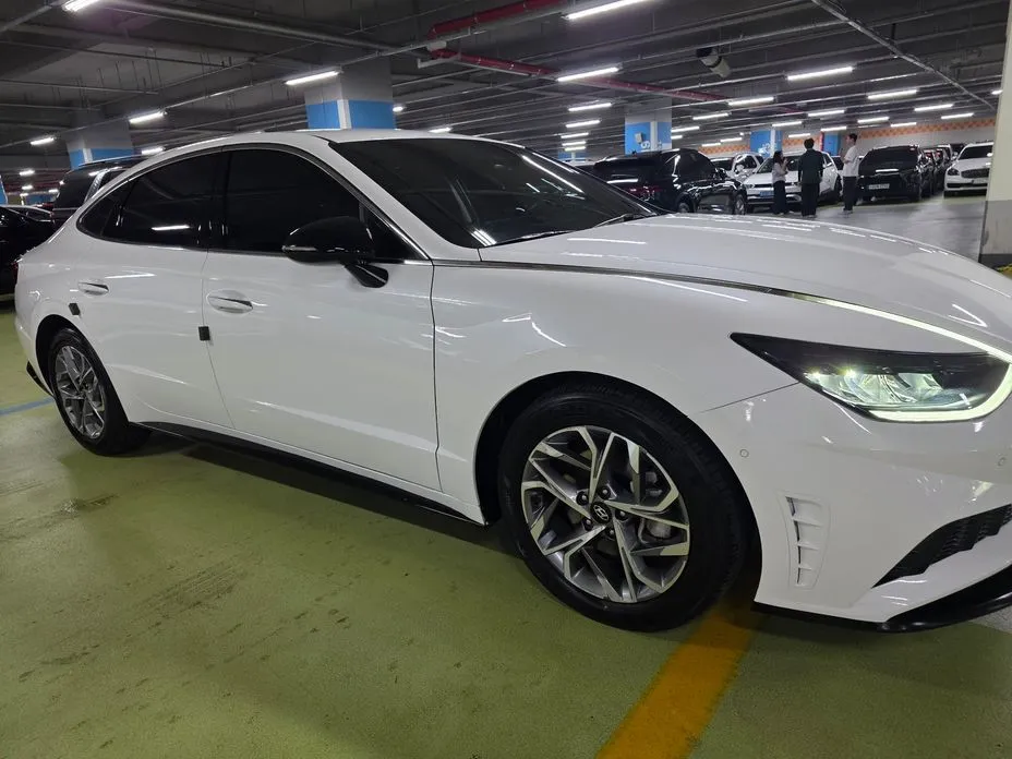 Hyundai Sonata 2022 из KR, фото 1