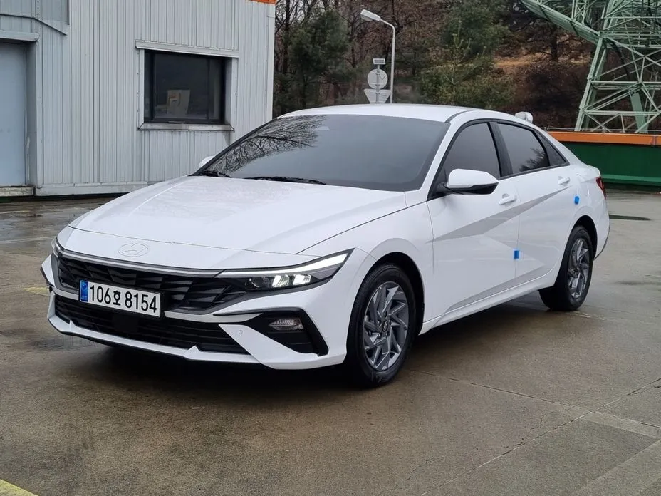 Hyundai AVANTE 2024 из KR, фото 1