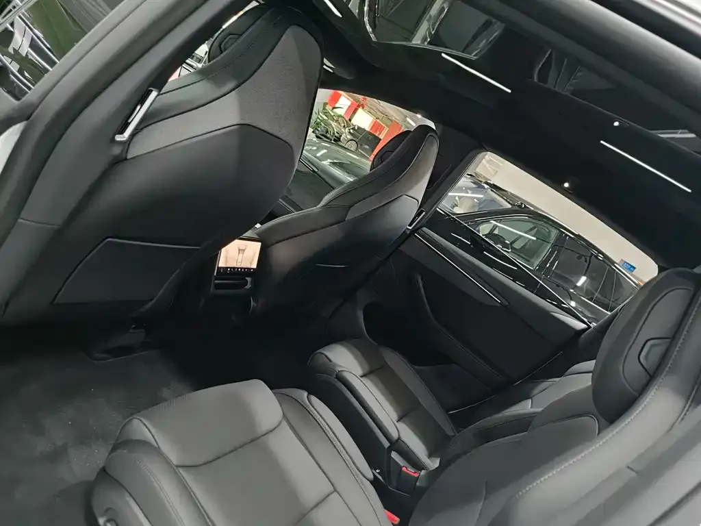 Tesla Model Y L 2026 из CN, фото 5