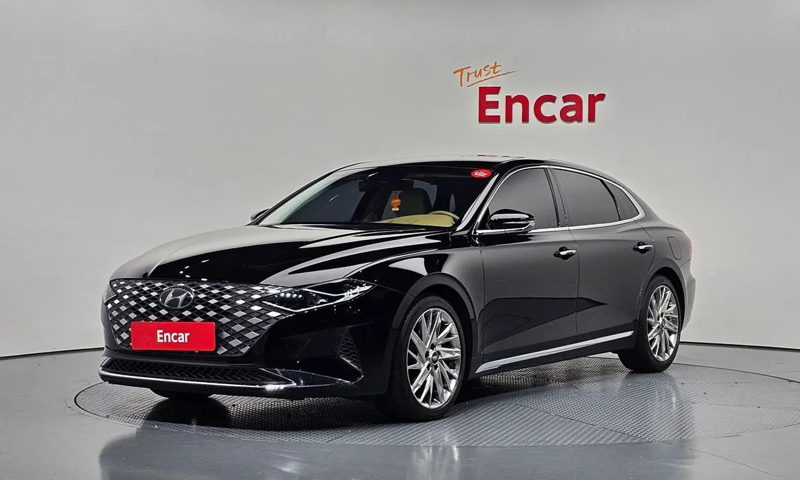 Hyundai Grandeur — фото 1