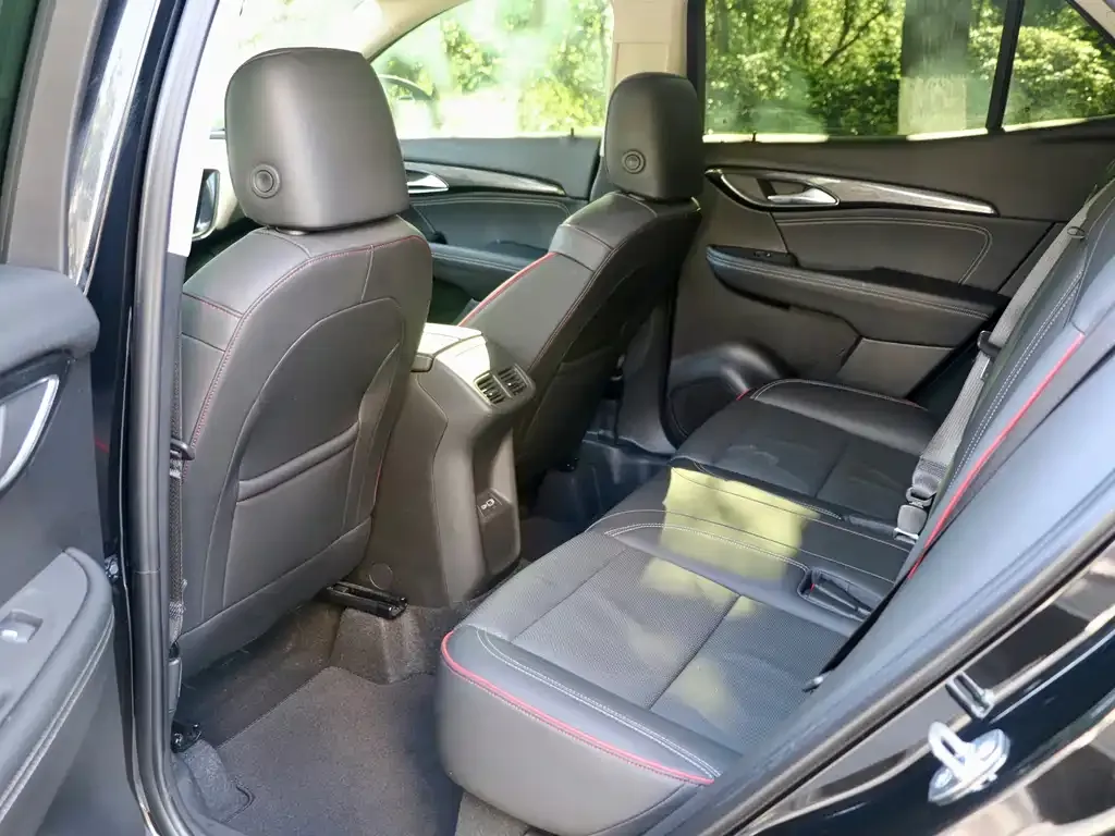 Buick Envision S 2024 из CN, фото 6