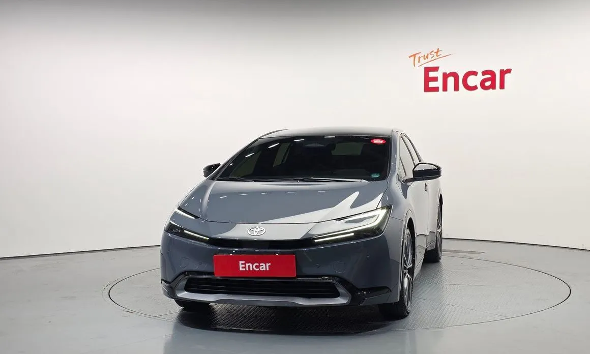 Toyota Prius 2024 из KR, фото 4