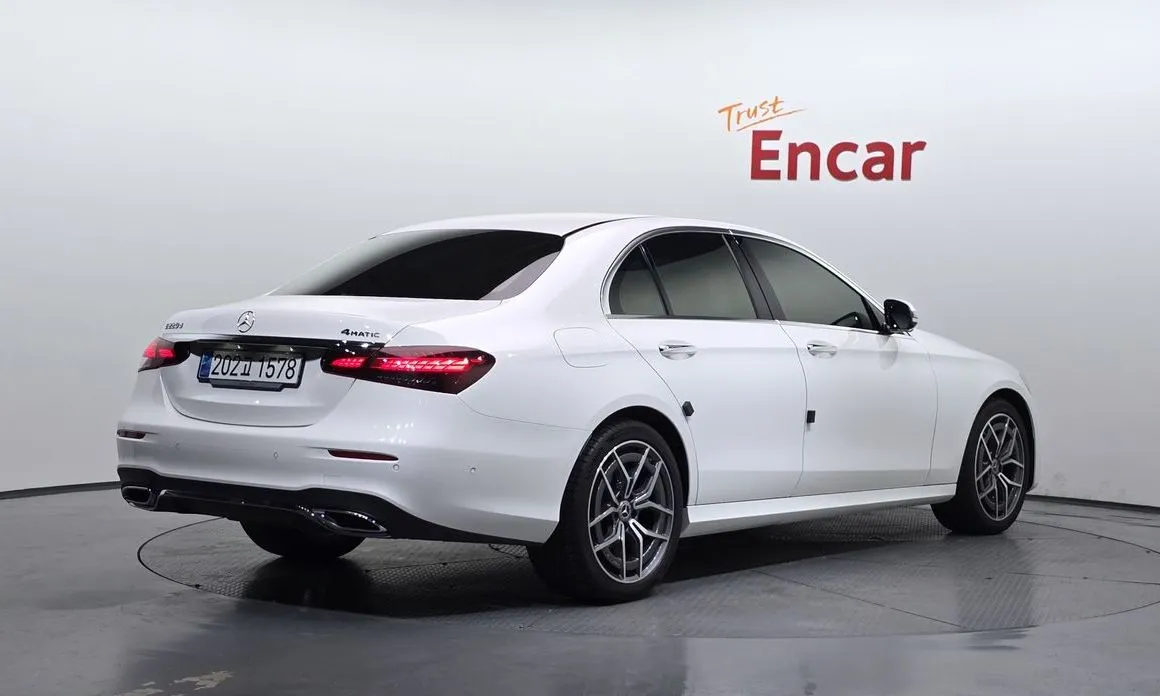Mercedes-Benz E-Class 2023 из KR, фото 7