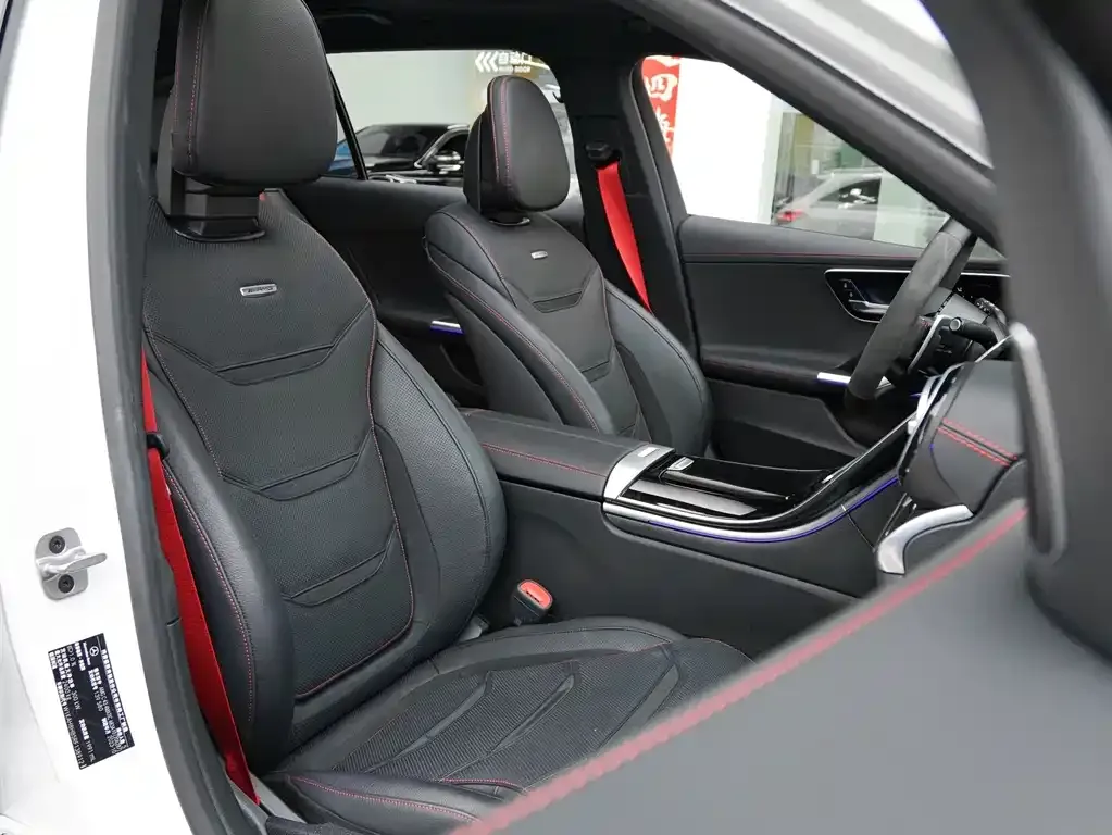 Mercedes-Benz C-Class AMG 2024 из CN, фото 3
