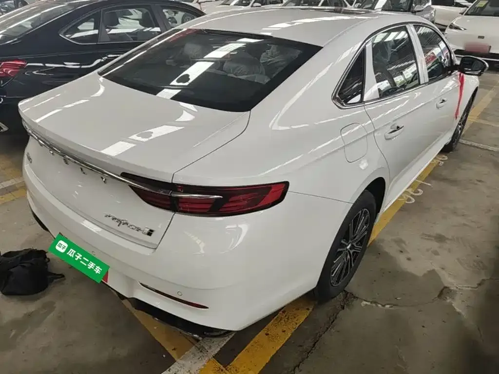 Geely Xingrui — фото 10