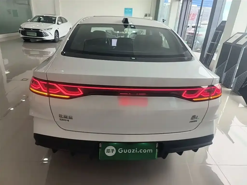 BYD Qin L — фото 4