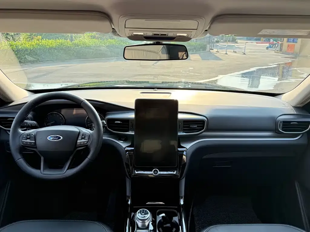 Ford Explorer 2021 из CN, фото 3