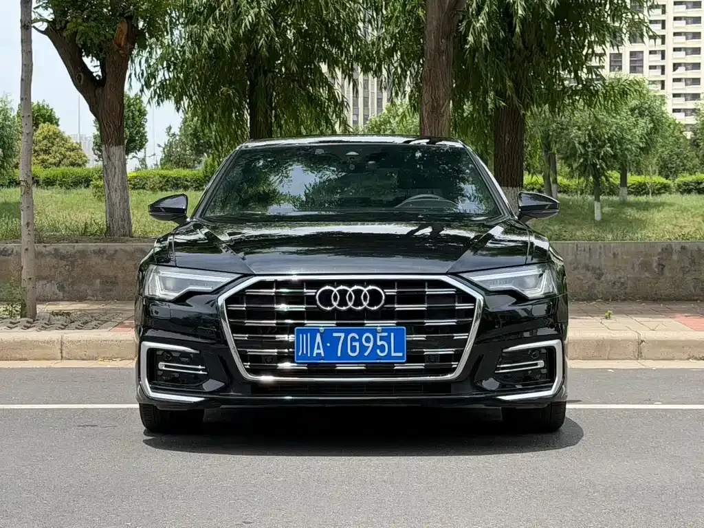 Audi A6L — фото 6