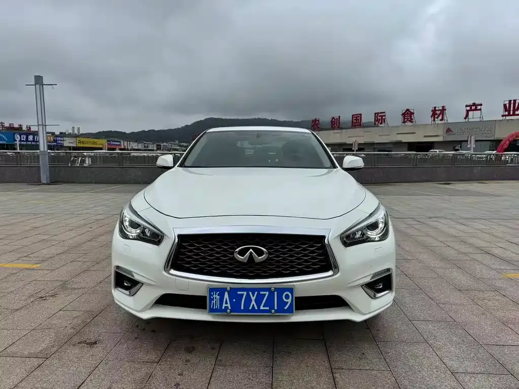 Infiniti Q50L 2021 из CN, фото 6