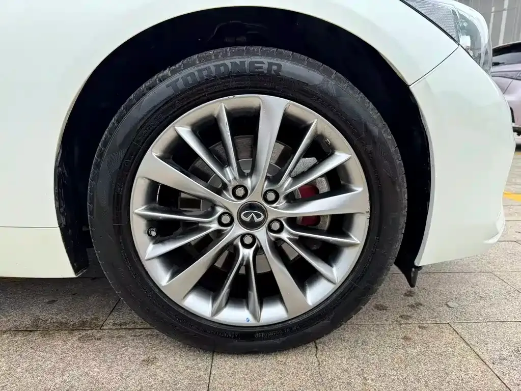 Infiniti Q50L 2021 из CN, фото 10