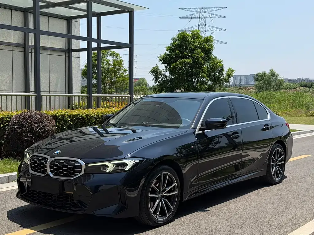 BMW 3 Series — фото 1