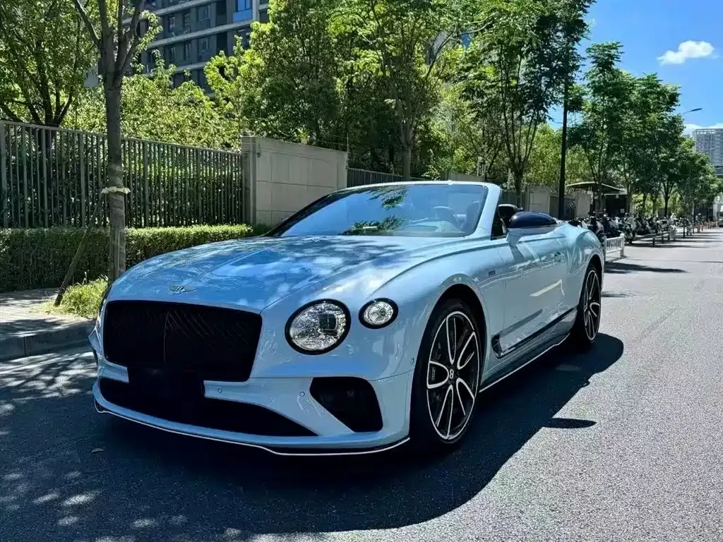 Bentley Continental — фото 1