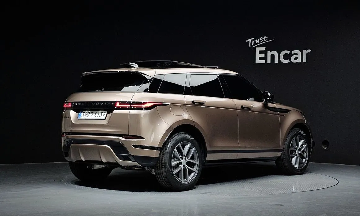 Land Rover Range Rover Evoque — фото 8