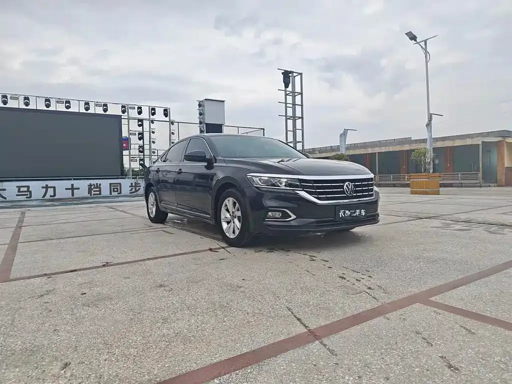 Volkswagen Passat 2021 из CN, фото 5