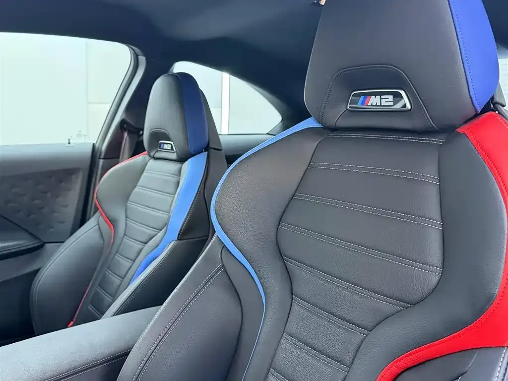 BMW M2 — фото 10