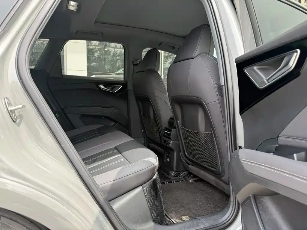 Audi Q4 e-tron 2023 из CN, фото 10