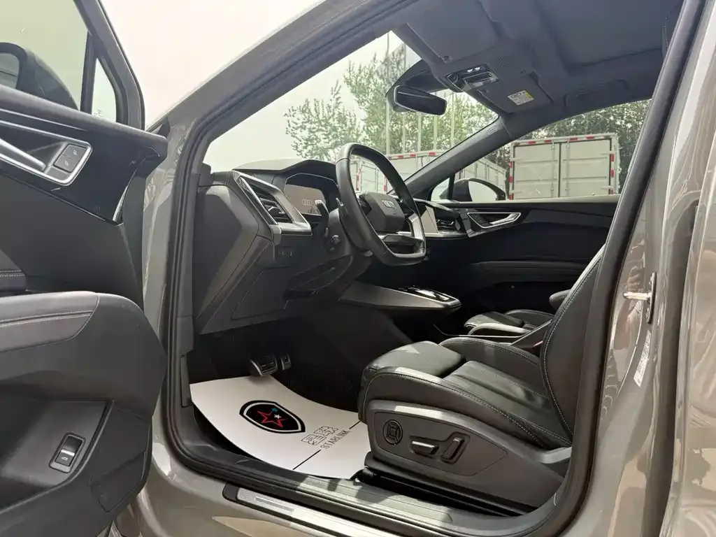 Audi Q4 e-tron 2023 из CN, фото 4