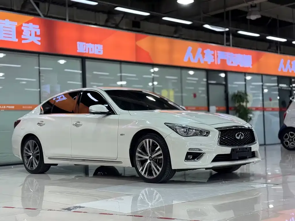 Infiniti Q50L 2023 из CN, фото 8